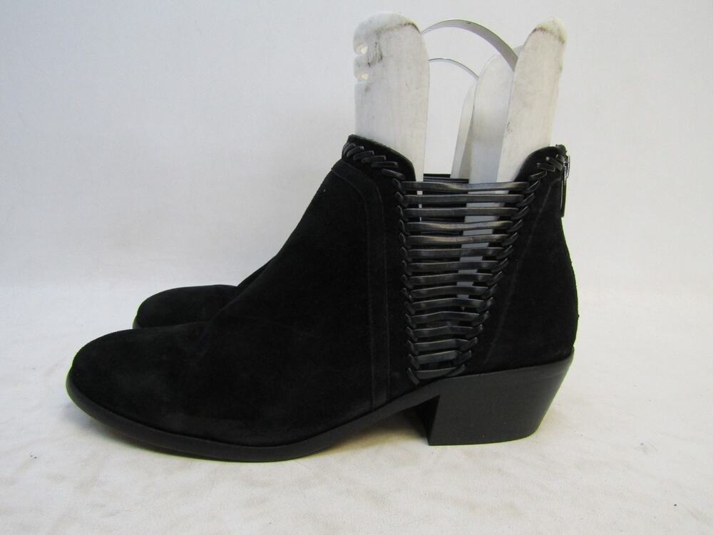 Vince Camuto Womens Size 9 M Black Suede Zip Ankle Fashion Boots Bootie